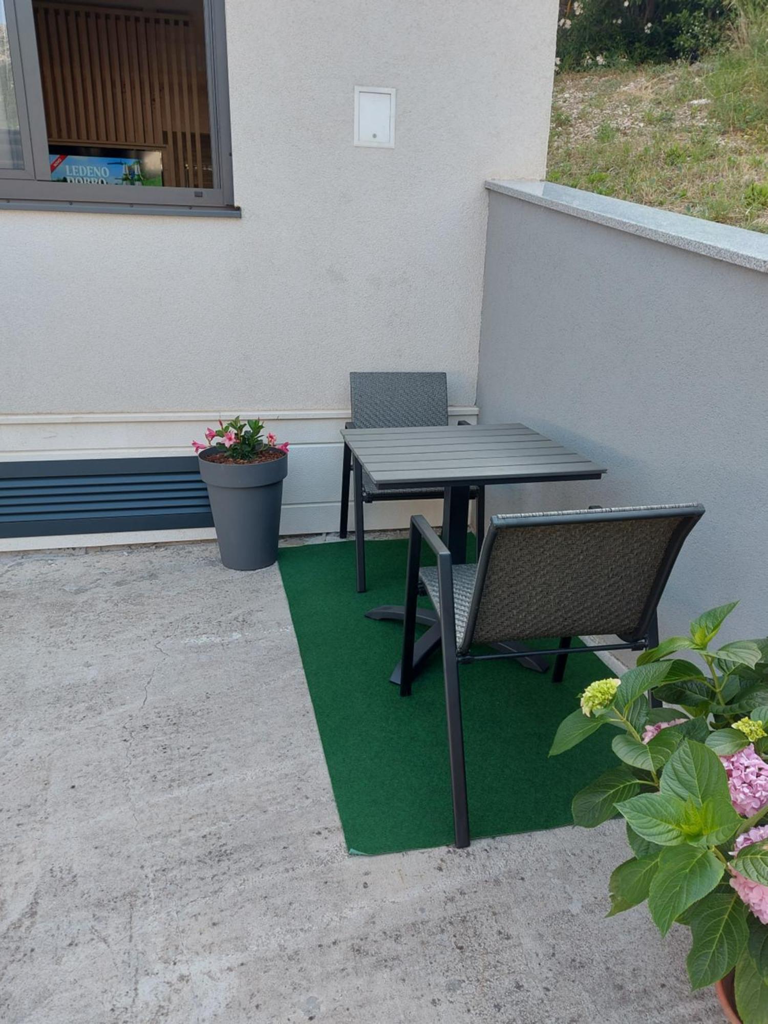 Apartman Matilda 2 Gradac  Rum bild